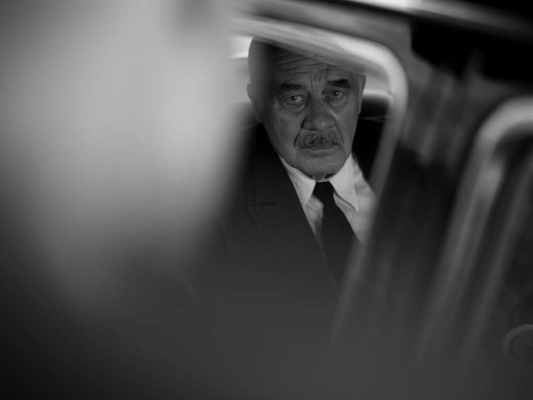 Der Zauberer: Literatur-Nobelpreisträger Thomas Mann (Hanns Zischler) unternimmt eine Reise in die tief verwundete deutsche Seele. © Agata Grzybowska