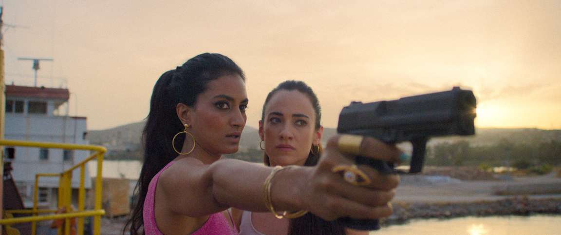 Emanzipation durch Leidenschaft: Maria (Melissanthi Mahut) und Eleni (Aurora Marion) bereiten sich auf den Kampf gegen das Patriarchat vor. © Neue Visionen Filmverleih